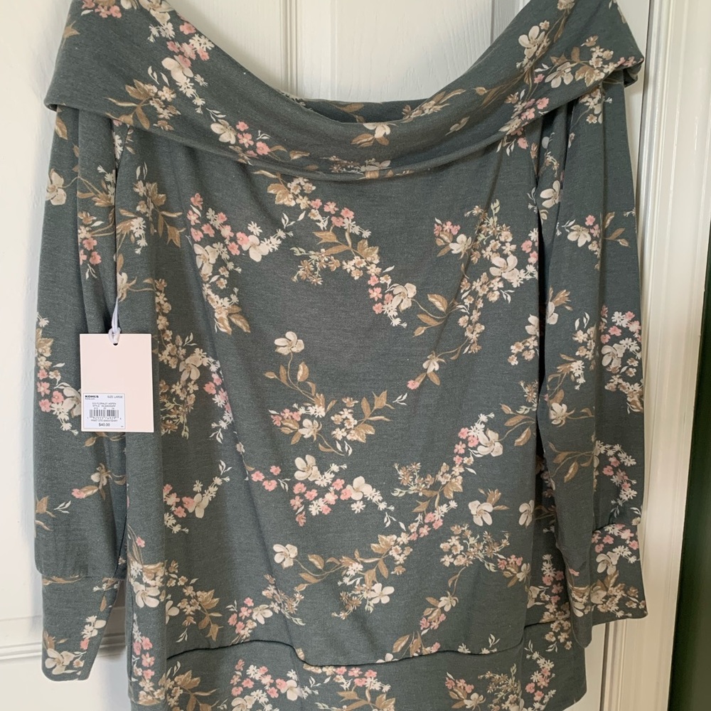 Lauren Conrad women’s shirt